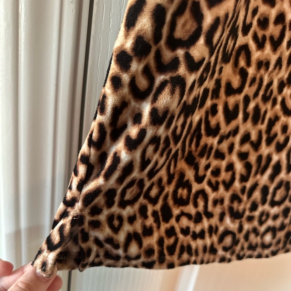 Betsey Johnson fleecy hooded nightgown - Picture 7 of 10